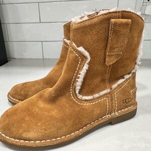 UGG Brown Suede Boots with Cream Trim